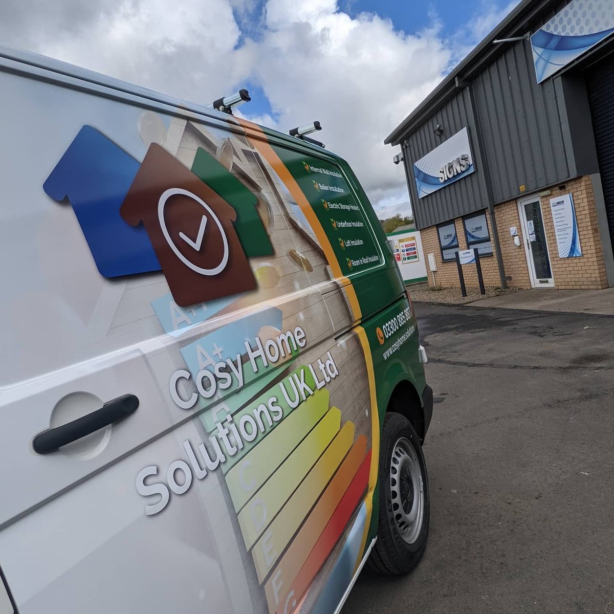 Adding more #vehiclewraps for Cosy Home Solutions to their recent new fleet of vans. And more to follow 👍🏻 #vanwrap #vehiclewraps #vangraphics