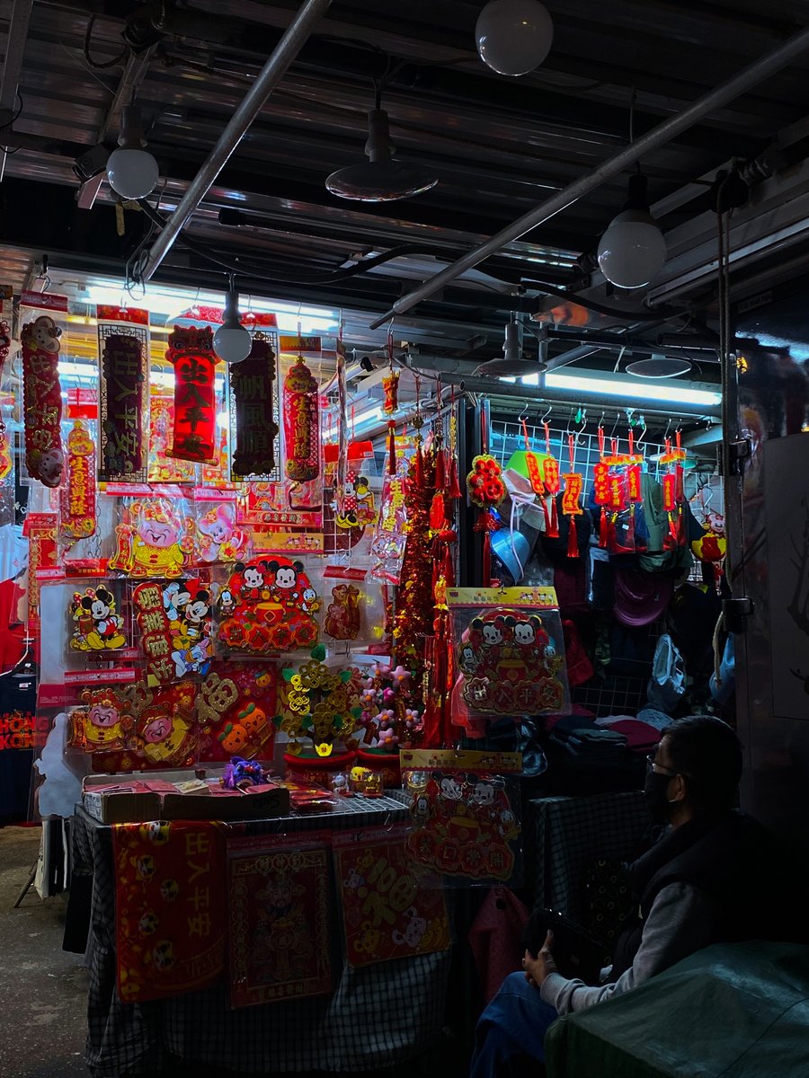 MrCornes's tweet photo. The student finalists for PPS Ethics Project in #streetphotography. We really value any comments on your favourite (photo 1, 2 or 3) in this category of 'Hong Kong People' #art #photography #hongkong 
@bigheadtaco the kids would love your feedback again this year @ESF_comm #ibcp https://t.co/t5n2TLc7Ow