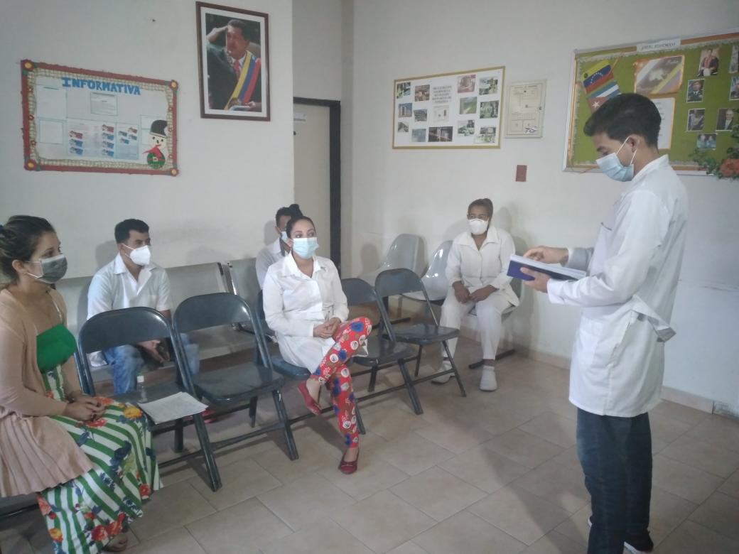 CastillitoCdi's tweet photo. En saludo al 1ro de Mayo. Realizando superación profesional al personal que labora en el CDI para asi brindar una mejor atención al pueblo venezolano.
@AdanVillavicen5 
@Anayans09695629 
@Cubacooperabol2 https://t.co/kPm1X1trmB
