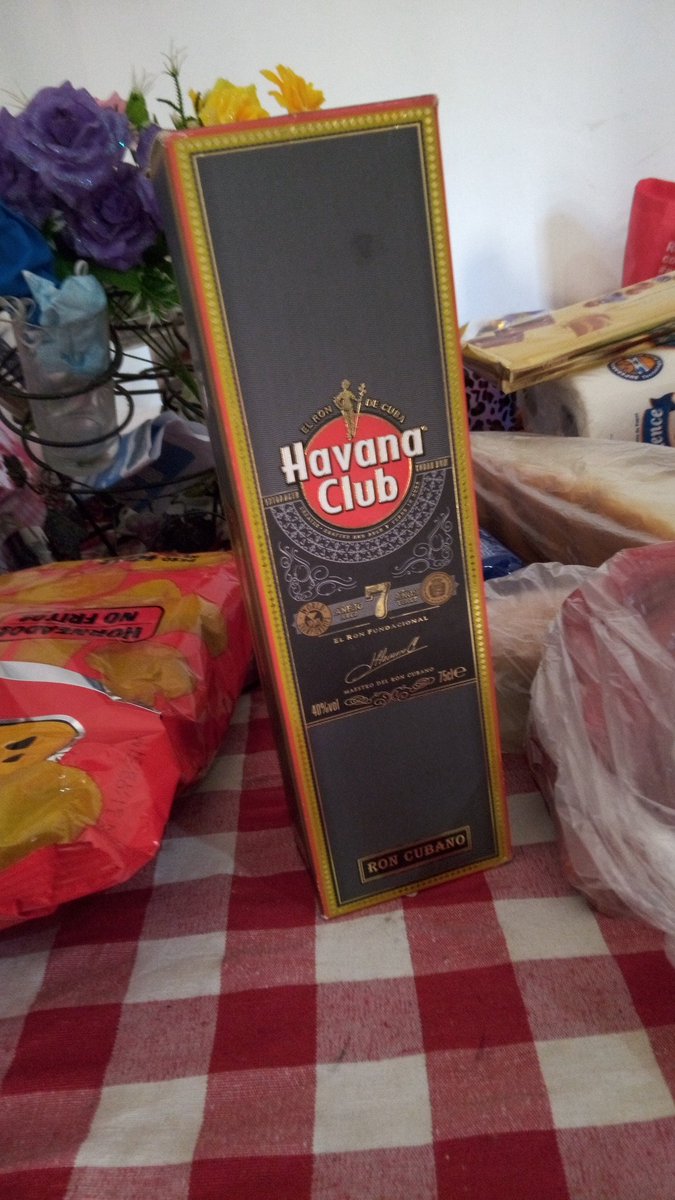 ...recordar buenos tiempos de Cuba...hoy con el mejor Ron de Cuba Havana Club Añejo Siete Año un rico Ron Cubano...😃😃😃👌👌👌