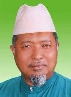 mann3636's tweet image. إنا لله وإنا إليه راجعون 

Dukacita dimaklumkan bahawa YB ADUN Melor Dr Yusnan Yusof telah kembali kerahamtullah pada jam 2.00 pagi sekejap tadi di rumah beliau, Ketereh.

Al Fatihah semuga roh arwah ditempatkan 

Dikalangan Orang2 yang beriman..

Aamiin Ya Rabaal Alaminn‼️