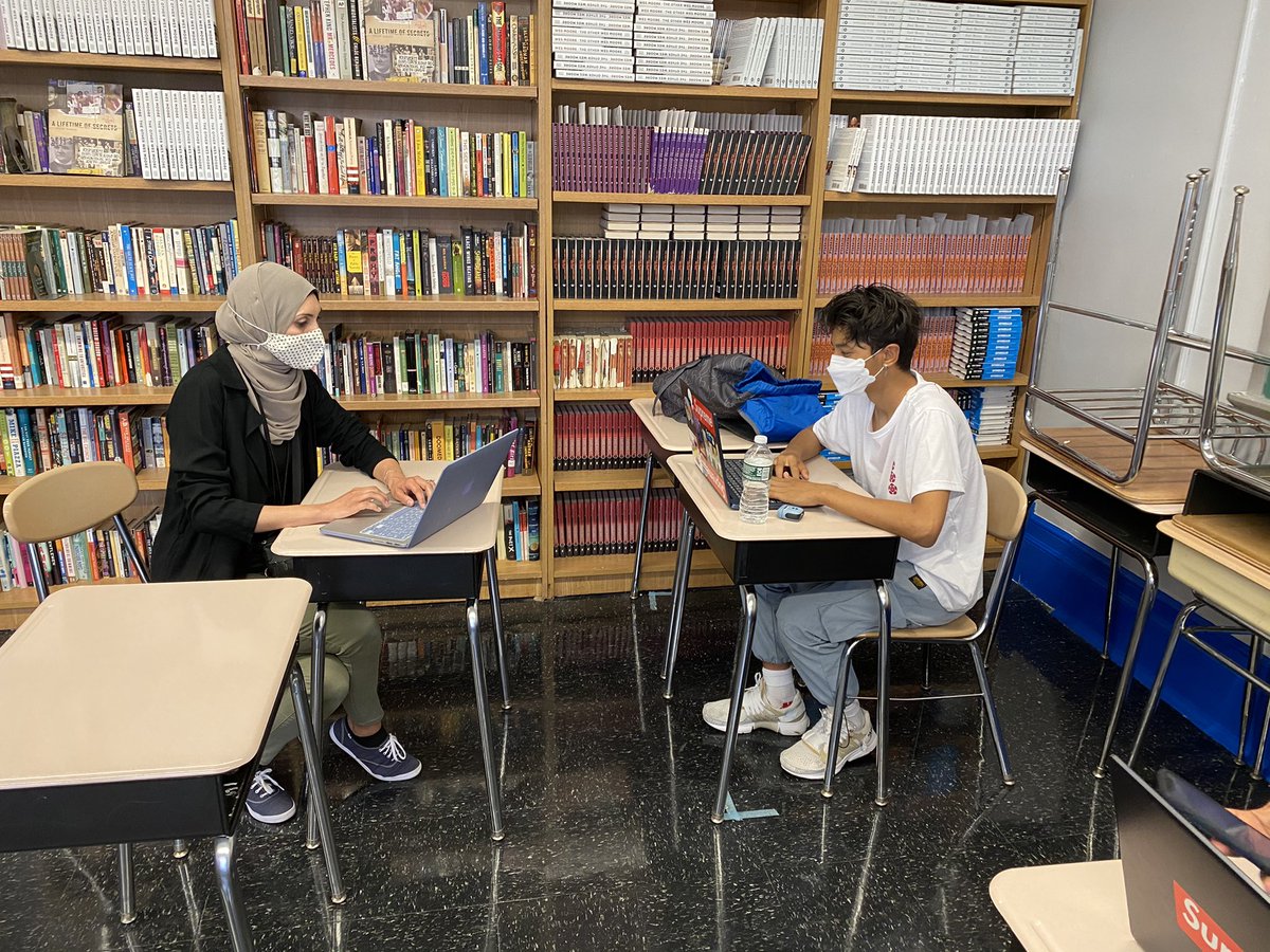 Life Sciences Secondary School (02M655) tweet media