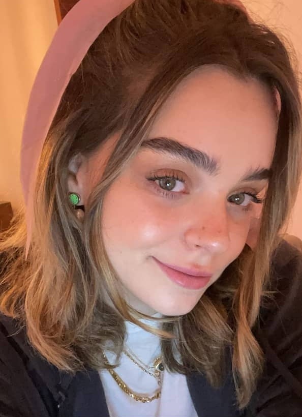 safeformaca's tweet image. Maca te ama y está feliz de tener a alguien como tú, eres muy especial para ella 🤍