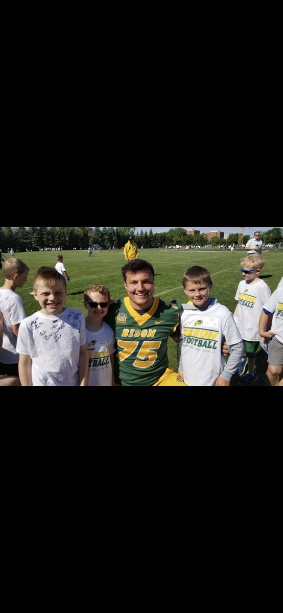 Adam Erickson tweet media