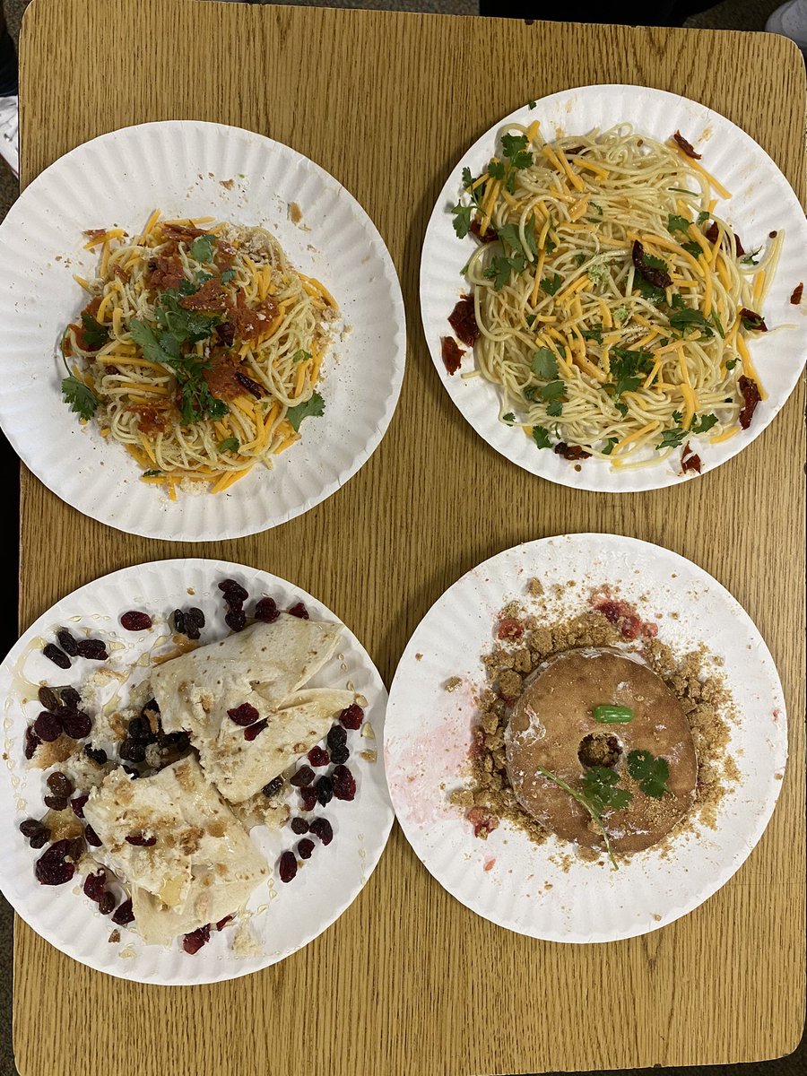 PontiacElem's tweet photo. as measuring as they cooked. They practiced persuasive writing as they wrote descriptions of their dishes to encourage the faculty judges to try their dish! They also researched the impact of bugs as a source of protein in other countries. It was a fun &amp; engaging day in 4th grade https://t.co/X9EH0HK710