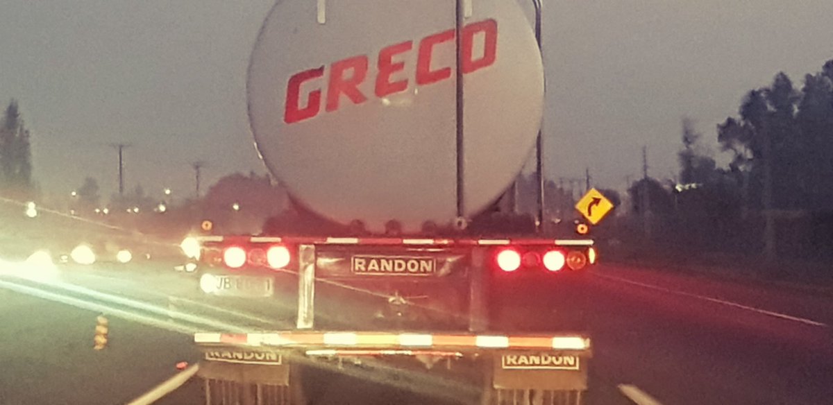 Para que tomen medidas en <a href="/GuazzaroniGreco/">GrupoGuazzaroniGreco</a> / Camión patente JB 80 71 en ruta 5 dirección al sur sobre los 120 kms. por hora.
<a href="/rutadelmaipo/">Ruta del Maipo</a> <a href="/Carabdechile/">Carabineros de Chile</a>