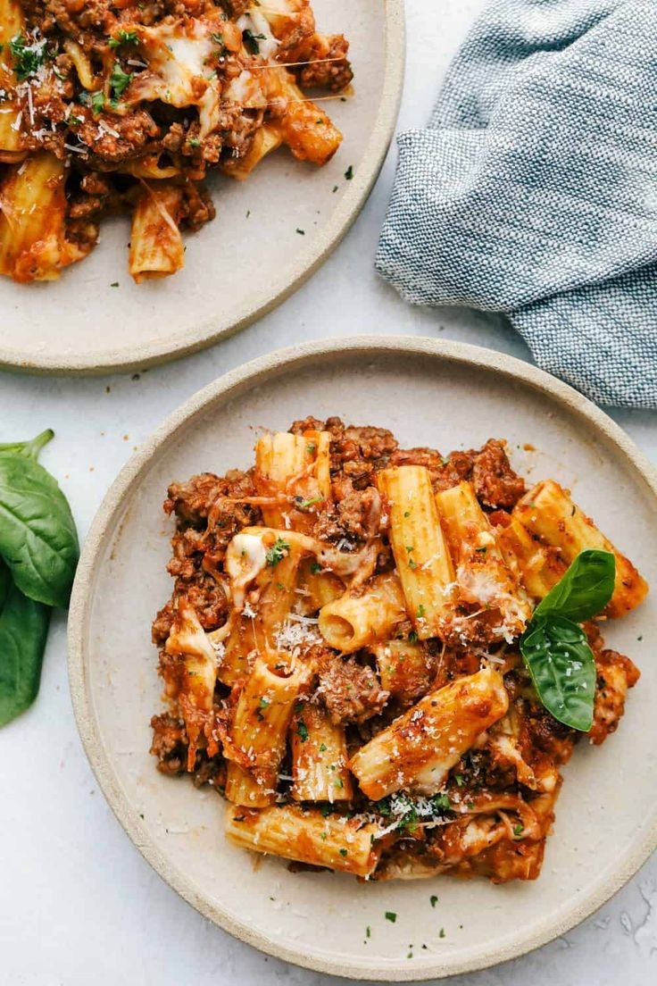 We r currently at number 8 with RIGATONI! Awesome with tomato and basil, and if i was a better person i would have ranked them higher. 8.5 out of 10 bc anything that i cant wrap my fork around is a little less interesting yk