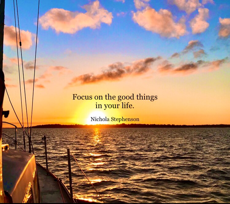 nickystevo's tweet photo. Focus on the good things in your life #PositiveVibes #Positive #mentalhealth #MentalHealthMatters #leadership #mindset #frasercoast #fraserisland #riverheads #Queensland #australia #focus #life #quotes #beachlife #sailing #ThinkBigSundayWithMarsha https://t.co/5o9ZxDWwzd