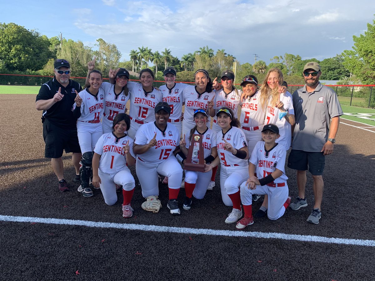ECSsports's tweet photo. DISTRICT CHAMPS! 🏆
Softball defeats CSN, 6-0. https://t.co/NldCU5CXsE