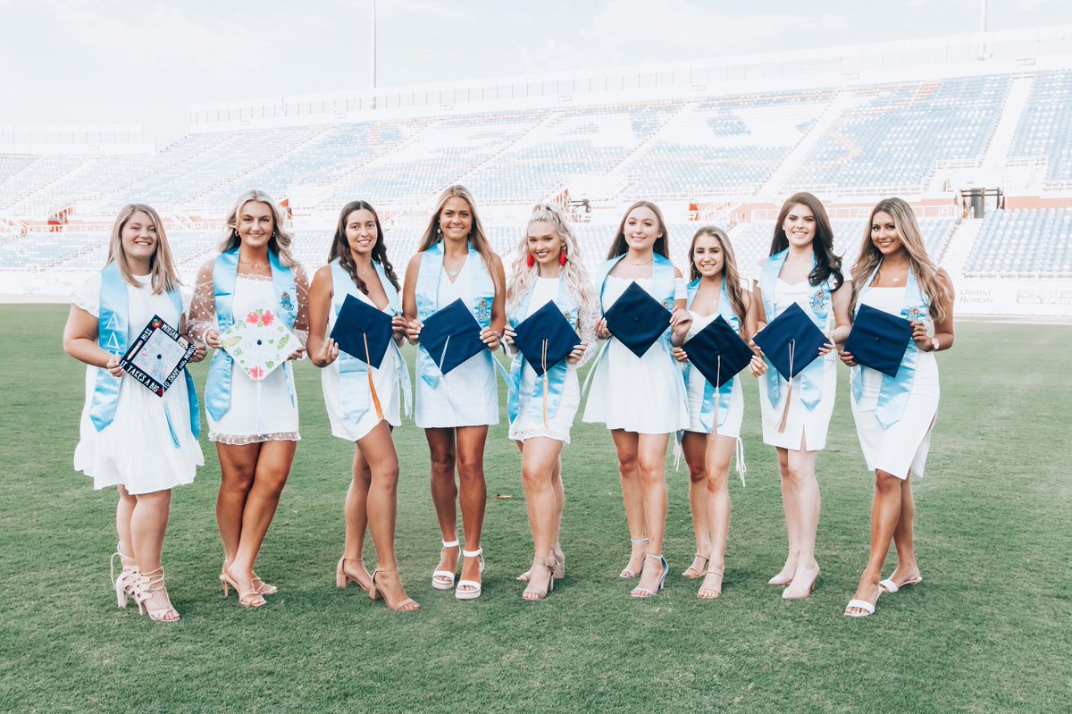 FAU Alpha Delta Pi tweet media