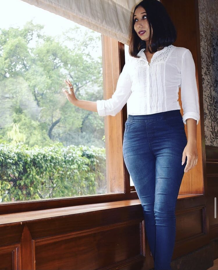 anikaseth6's tweet photo. Meghna ready for you guys #desihot #desigirls #desileak #DesiAunty #desimen #desichut #RETWEEET https://t.co/wfnEWVv0HY
