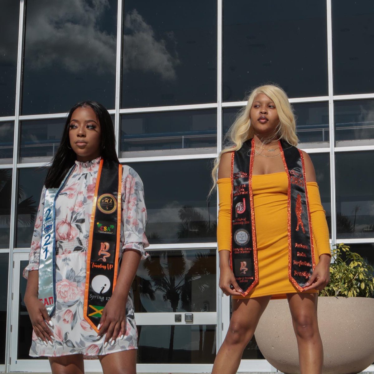 _tiffanyarianna's tweet image. BIG GRAD STATUS, we outta here 🥳 @sashatishayc #FauAlum #TalkToUsNice #MastersLoading #PMT