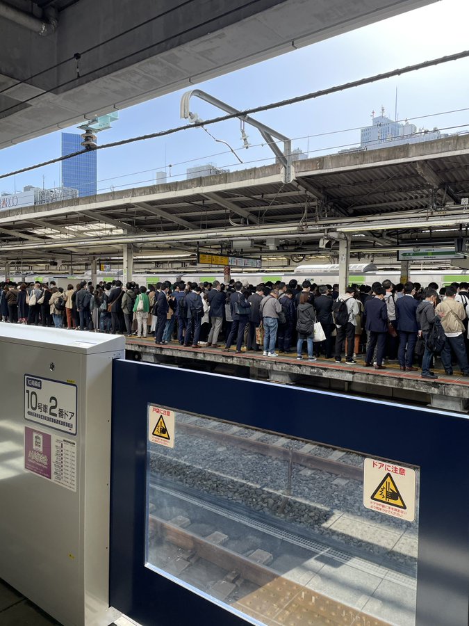 Jr東日本がgw減便で大混雑 山手線など遅延 通勤客から不満が噴出 Japan Railway Com