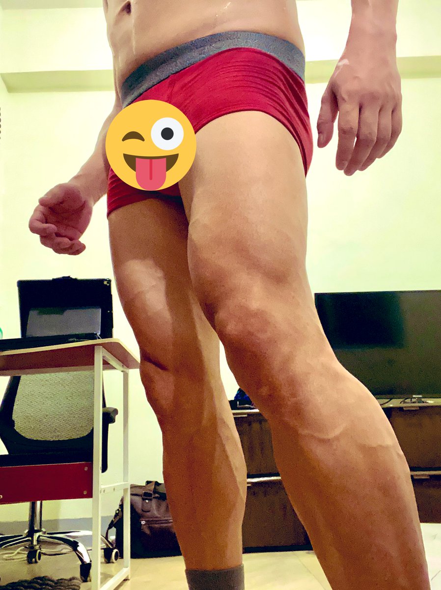 Arwi_11's tweet photo. Red, ready and all pumped up!
#Reactivated #Maugat
Good morning! https://t.co/xRGVsqOHse