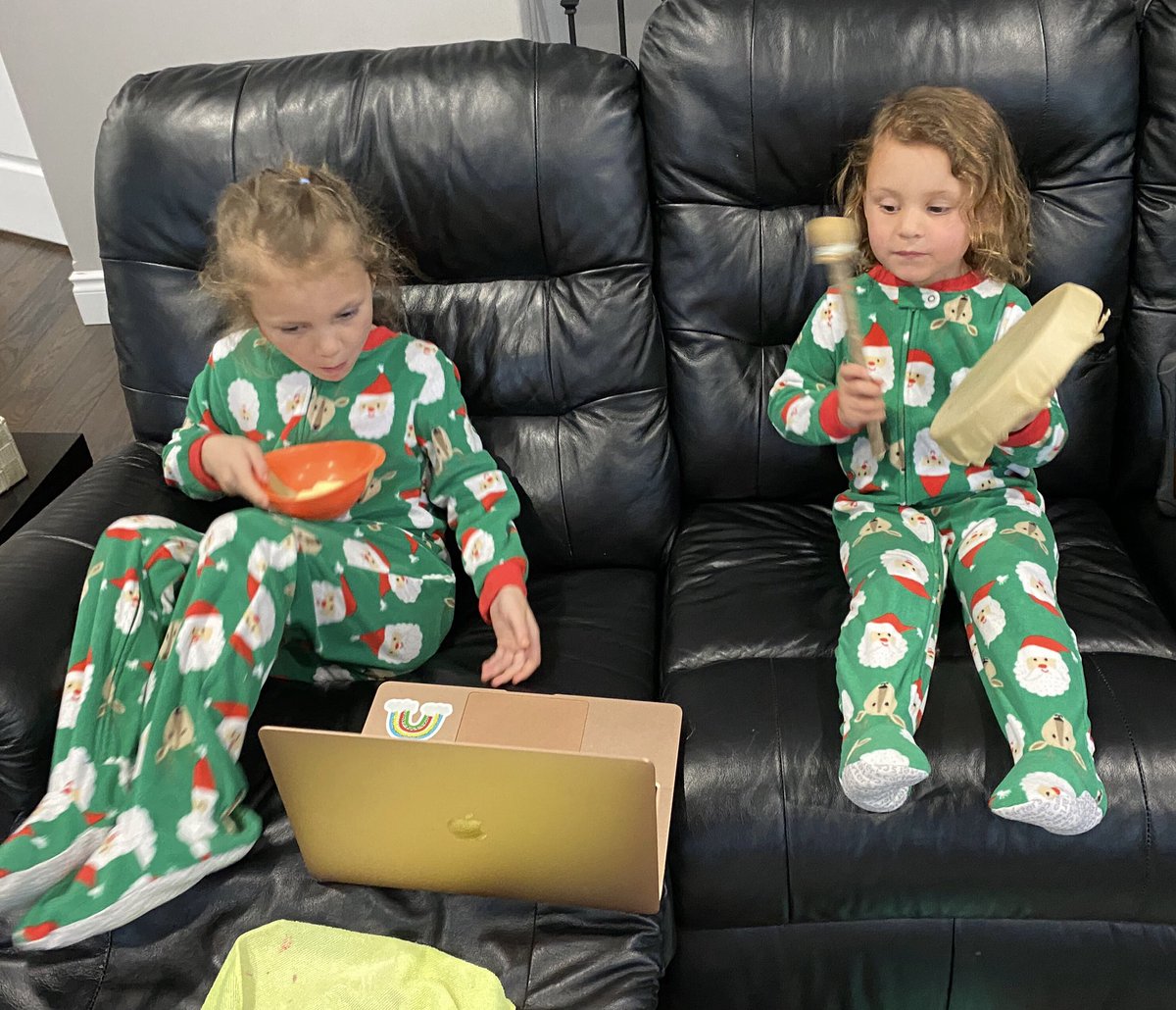 Family Ojibwe Language Night was so fun tonight! 
❤️❤️❤️Miigwech to <a href="/nicolewaring/">Nicole Waring</a> for sharing this pic of her kiddos! They wanted to drum along with our teacher Mko Giizoons❤️❤️❤️
Join us next week for more #Ojibwe language learning!! 
#LKDSB <a href="/LKelempro/">LKDSB Elem Program</a> <a href="/LKDSB/">Lambton Kent DSB</a> 
#Anishinaabemowin