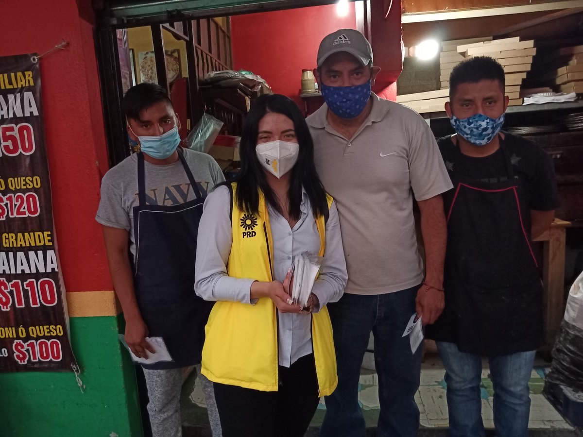 paulinacPRD's tweet image. Día con día más vecin@s se suman al proyecto del #PRD, haciendo equipo llevaremos una agenda legislativa a la altura de sus necesidades.
¡Nos vemos en el #CongresoCDMX!
#PoderPRD #VotaPRD