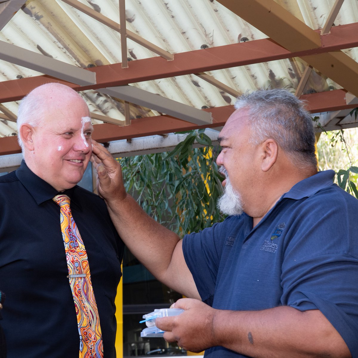 CDUni's tweet image. On campus at Casuarina this week: @CDUni_VC received his official welcome to CDU with an #Indigenous Smoking Ceremony from Larrakia custodians. #YoumakeCDU