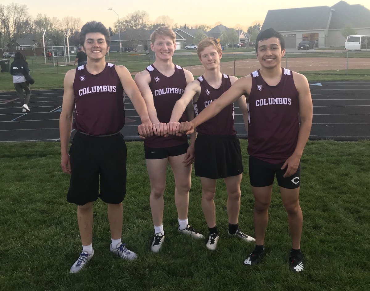 CDiscoverersTF's tweet photo. Isaiah, Carter, Alex and Abel run a 3:41 in the 4x400 and place 3rd at the South Sioux City Invite 🥉#HappyDays2 https://t.co/6sZA9efwLC