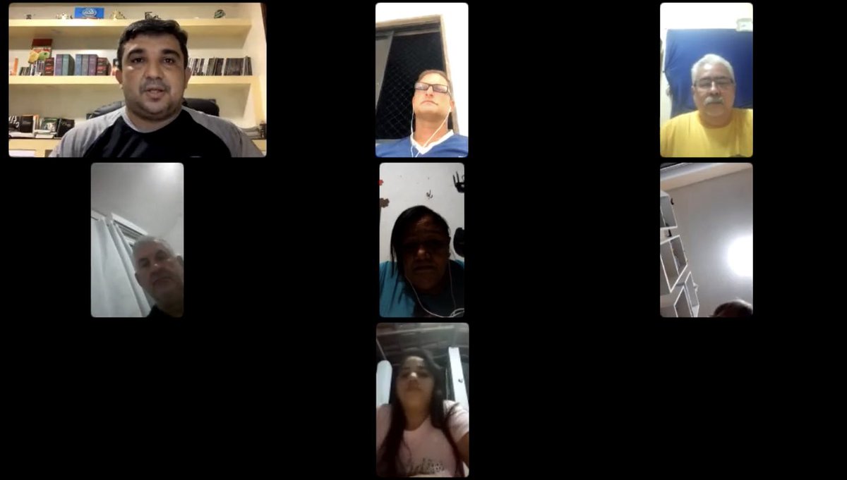Calexandrinoadv's tweet photo. Classe Bíblica Virtual 
Com o Pastor Clodonildo Mesquita nos lares, nas ruas, nas redes sociais, visitando, orando, estudando, assistencializando, apelando e colhendo as grandes bençãos de Deus. 
#semanajejumeoracaouneb
#discipulandomais 
@OficialUNEB 
O céu não está em Lockdown! https://t.co/baGpZSdUbD