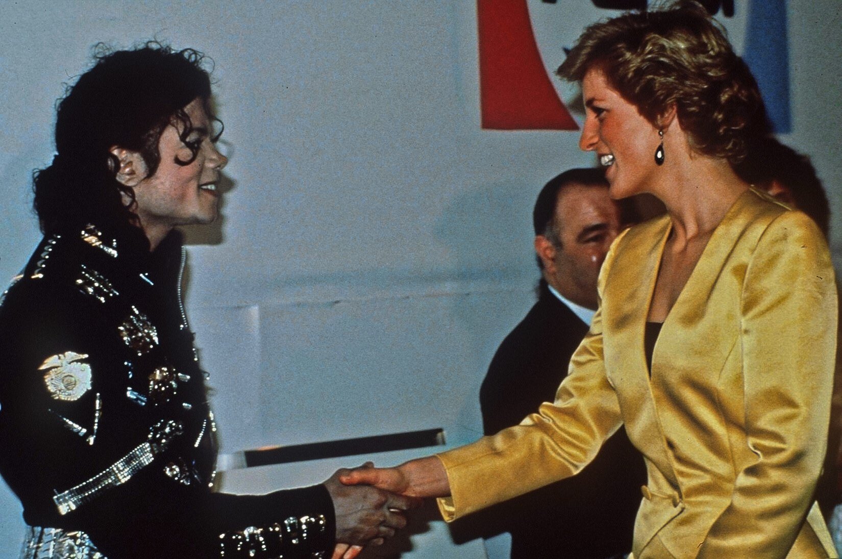 Best Of Michael Jackson On Twitter Michael Jackson And Princess Diana During His Bad World Tour July 16th 1988 Michaeljackson Mjfam Https T Co 3lkdmcvdo3 Twitter