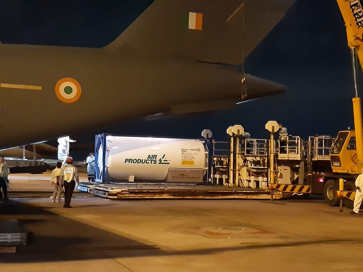 Indian Air Force C-17 aircraft loads oxygen tankers in Bangkok @IAF_MCC  #IndiaFightsCorona: ANI