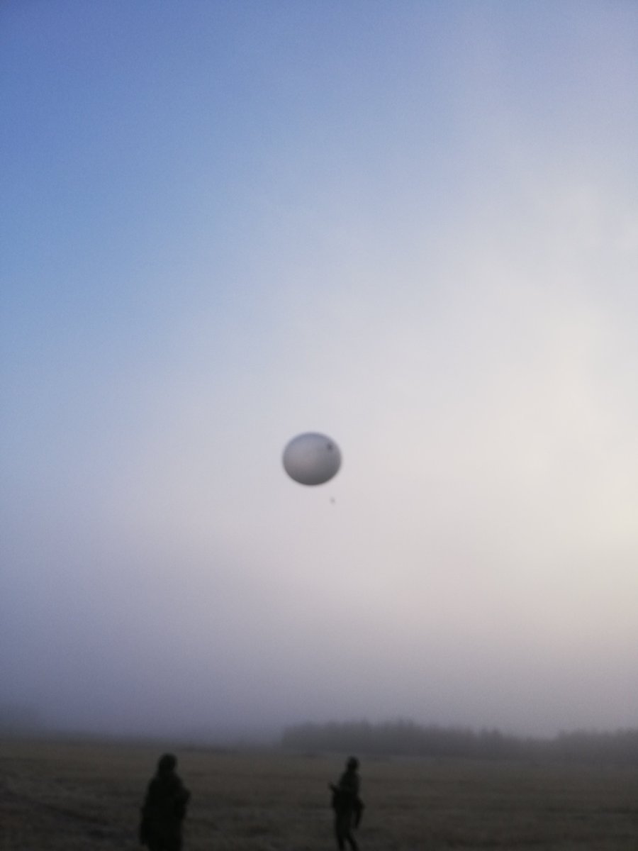 Sääosasto toivottaa hyvää vappua, valtakunnan ehkä aikaisin vappupallo on päästetty taivaalle 02.40 utc, noin - 3 asteen lämpötilassa.