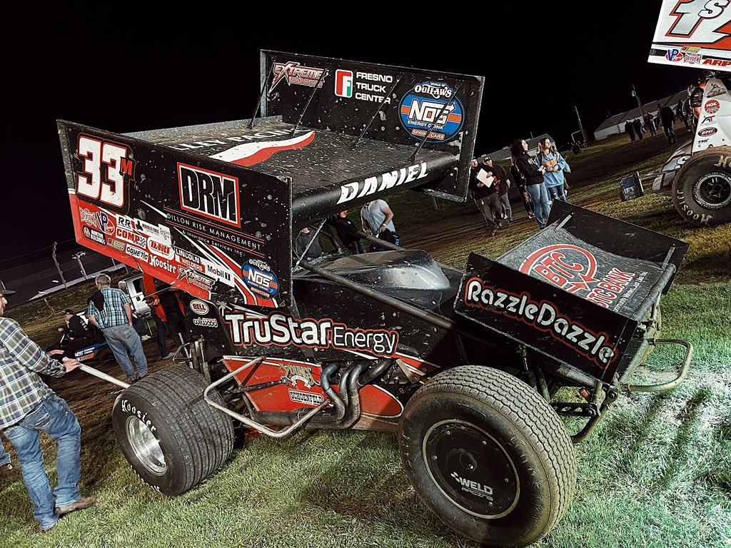 Tonight’s <a href="/KSE_Racing/">KSE Racing</a> Hard Charger Award goes to <a href="/MasonDaniel/">Mason Daniel Raley</a> with a +10 run from 24th-to-14th at @JaxSpeedway.