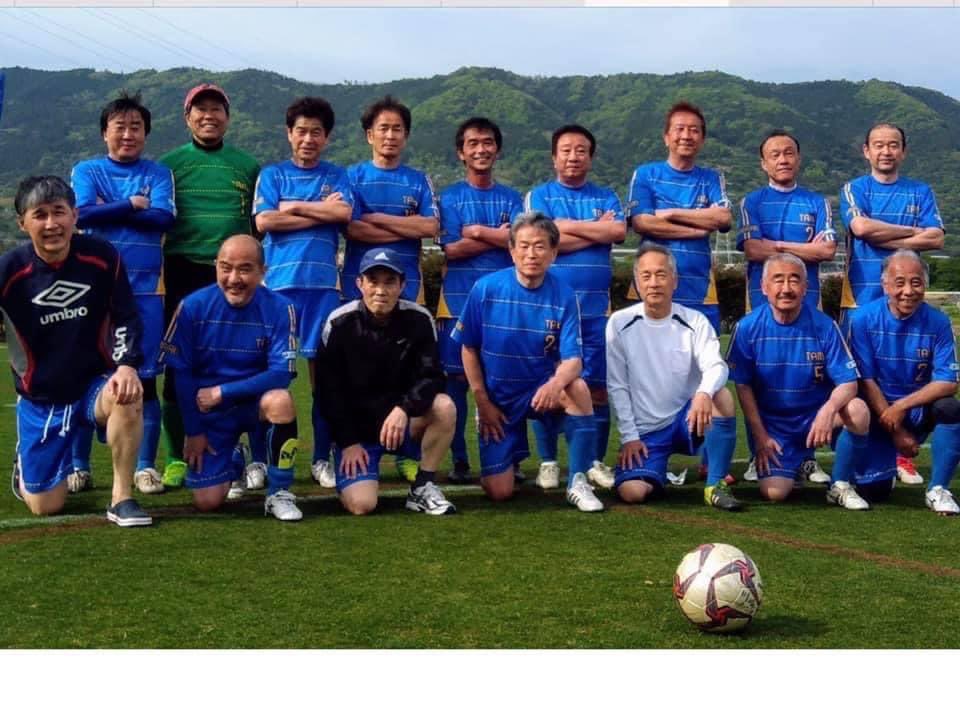 神奈川県立多摩高等学校 卒業生の会 多摩高サッカー部ob チーム60代 50代ともに勝利 神奈川シニアリーグ60雀 第3節 見事勝利です 会心の試合運びだったようです お疲れさまです ４月24日 土 14 30 開成町水辺公園 晴れ 多摩クラブ60 2 1
