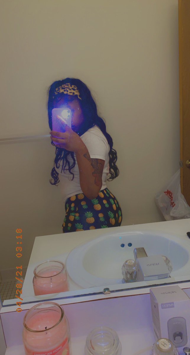 PbabyPretty's tweet photo. I don’t miss no ex I don’t miss no text I choose not to respond😉 https://t.co/U3vvWyMbhV