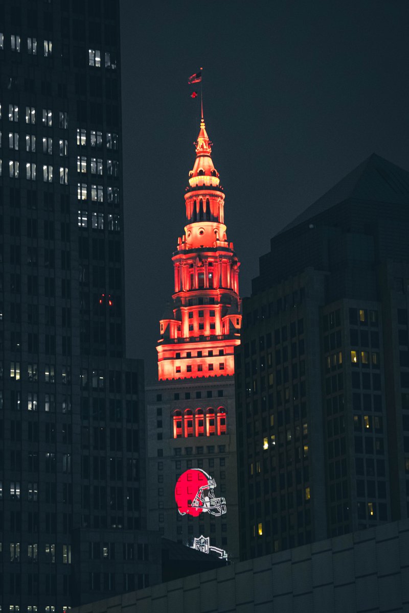LexiRossMedia's tweet photo. Oh she is beautiful 😍 

#Cleveland #NFLDraft #ClevelandBrowns https://t.co/Cf0z9JlmF6