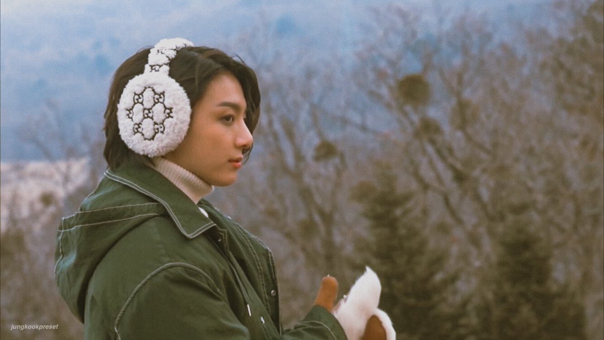 koochives's tweet photo. #JUNGKOOK: i’m a pretty boy i’m stunning ♡ https://t.co/LcGNoLRVjs