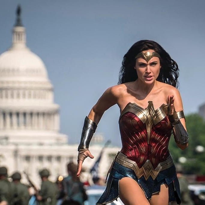 Filmology_24x7's tweet photo. Happy birthday to insanely beautiful,supremely talented, Soldier,Miss Israel,Supermom and our beloved #WonderWoman-#GalGadot
Watch her next in Netflix's big budget thriller #TheRedNotice & Agatha Christie's #DeathOnTheNile & we wish her a happy pregnancy period !
#HBDGalGadot https://t.co/5rreNzMzwA