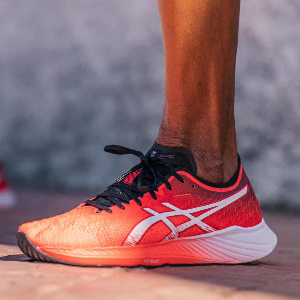 Feels like magic. Designed to propel you forward effortlessly, the #MAGICSPEED racing shoe will help your hard work pay off. 💡 Learn more: asics.tv/3t6aM9B 🛒 Shop now: asics.tv/3aLfCmj #SoundMindSoundBody