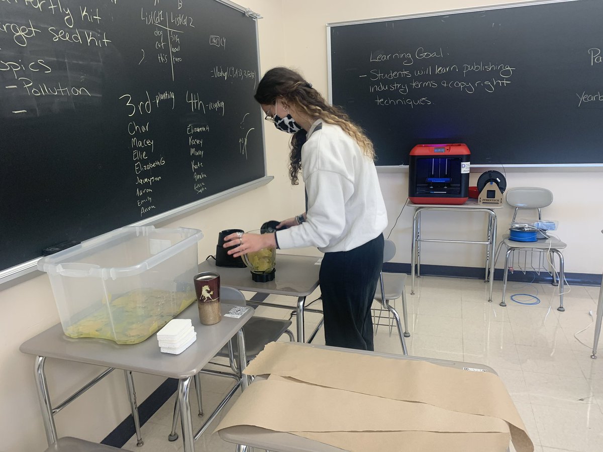 Earth Club recycled paper to make their own paper! 🌏 🌍 🌎