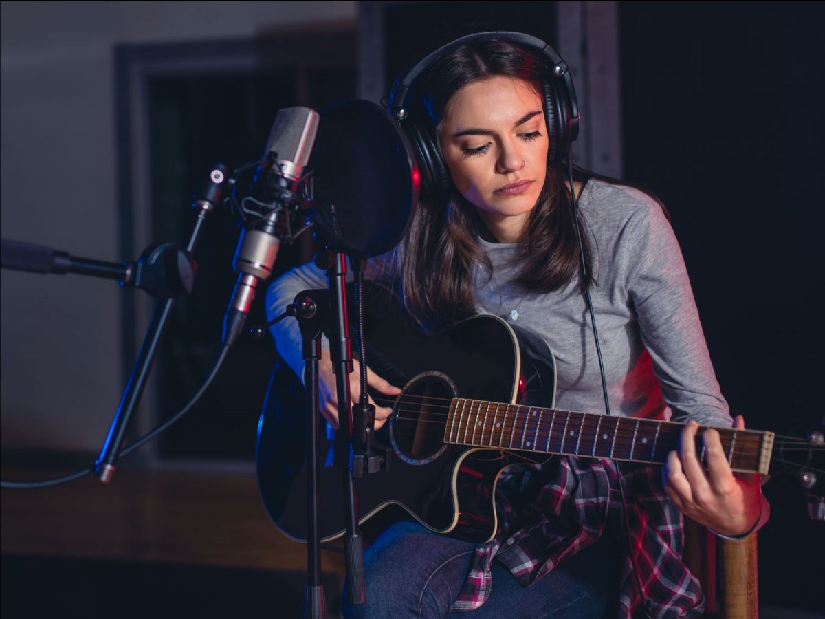 Attend a free Songwriting or Guitar Workshop! 😍 - mailchi.mp/academyofmusic…