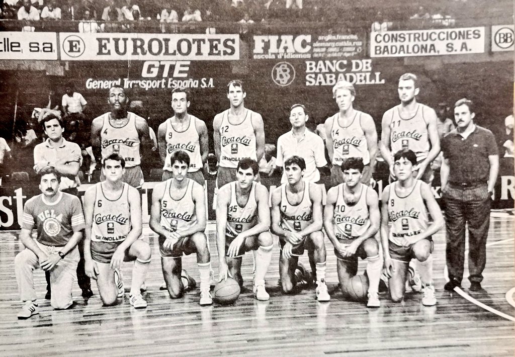 DeporteVintage's tweet photo. Buenos días, gran plantilla la que dirigía #ChusCodina en su sexta y última temporada al frente de Cacaolat @CB_Granollers 1986/87 #equiposhistoricos https://t.co/vNuGZqIR6Q