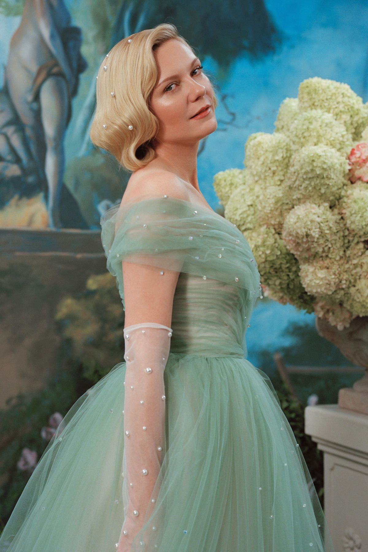 Happy birthday to the lovely Kirsten Dunst Photographed by Daria Kobayashi Ritch. 