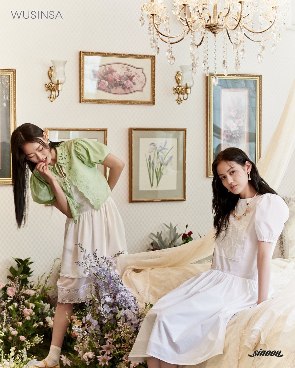 📣영화 엠마 속 주인공이 된 우리 (with 시눈) 시눈이 두 소녀의 스토리를 담은 영화 <엠마>에서 영감을 얻어 이번 시즌 컬렉션을 완성했어요. 빈티지...