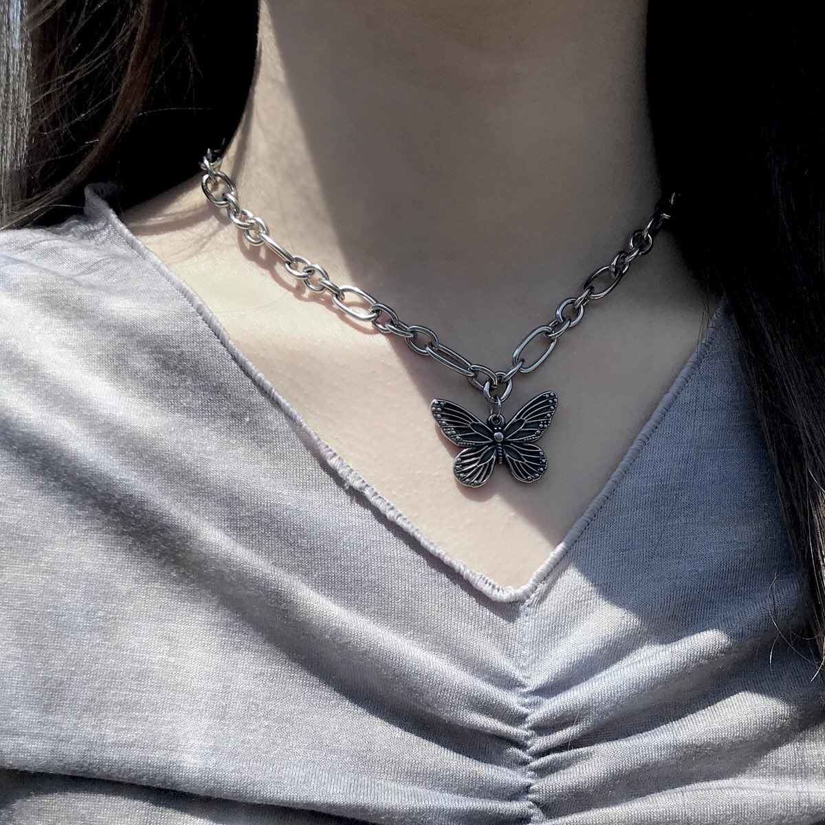 🔗써지컬스틸 믹스 볼드 체인 나비 목걸이🦋

소재: 써지컬스틸

네이버 스마트 스토어와 아이디어스에서 구매 가능합니다🌹

구매, 기타 문의는 DM 남겨주세요 ✉️