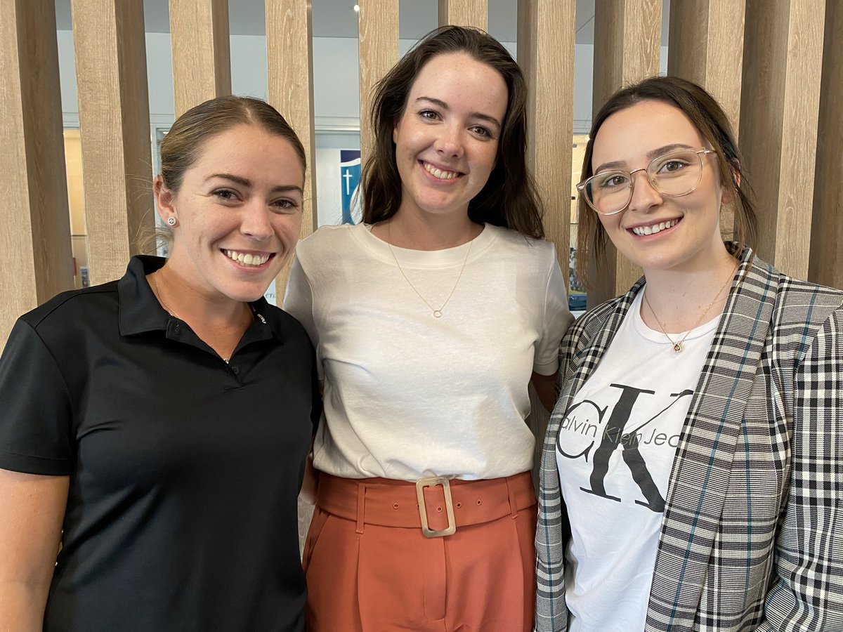 The Class of 2015 were at the College in force this afternoon. Madi Burns was visiting to talk to Learn+ Diploma of Business Admin students, Clare Devlin is currently here on prac from the The University of Notre Dame Australia and Jennifer McDonald is PE teacher on staff.