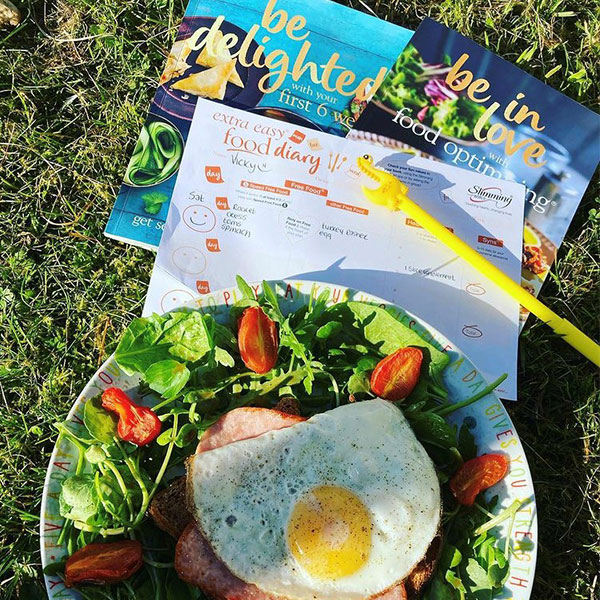 SlimmingWorld's tweet photo. With a deep understanding of the psychology of slimming and 51 years’ experience supporting members, we’re here whenever you need a helping hand to boost your slimming 'oomph'. See our #TheSlimmingWorldBlog post: https://t.co/TmOa6hknmT 📸 Pic: slimmingworldvickygalvin on Insta https://t.co/mx3FcjH719