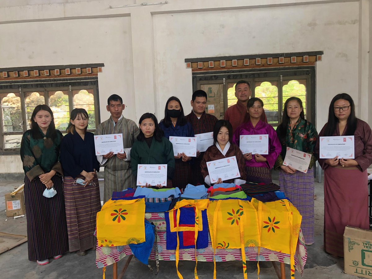 BhutanAbility's tweet photo. Giving back to the community

The 7 beneficiaries from Chukha completed the basic tailoring training today. They stitched 27 numbers of masks and donated it to Gedu Higher Secondary School.

@AsiaDahw https://t.co/MYF3DGIKHS