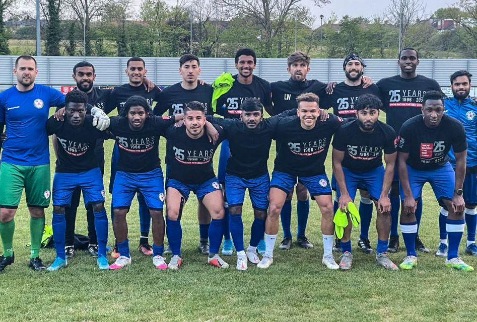 SportingBengal's tweet image. Sporting Bengal Utd FC will be talking part in the #SocialMediaBoycott from 3:00pm this Friday until 11:59pm on Monday.

There is No Room For Racism, not now, not ever. 

@SRTRC_England #25years