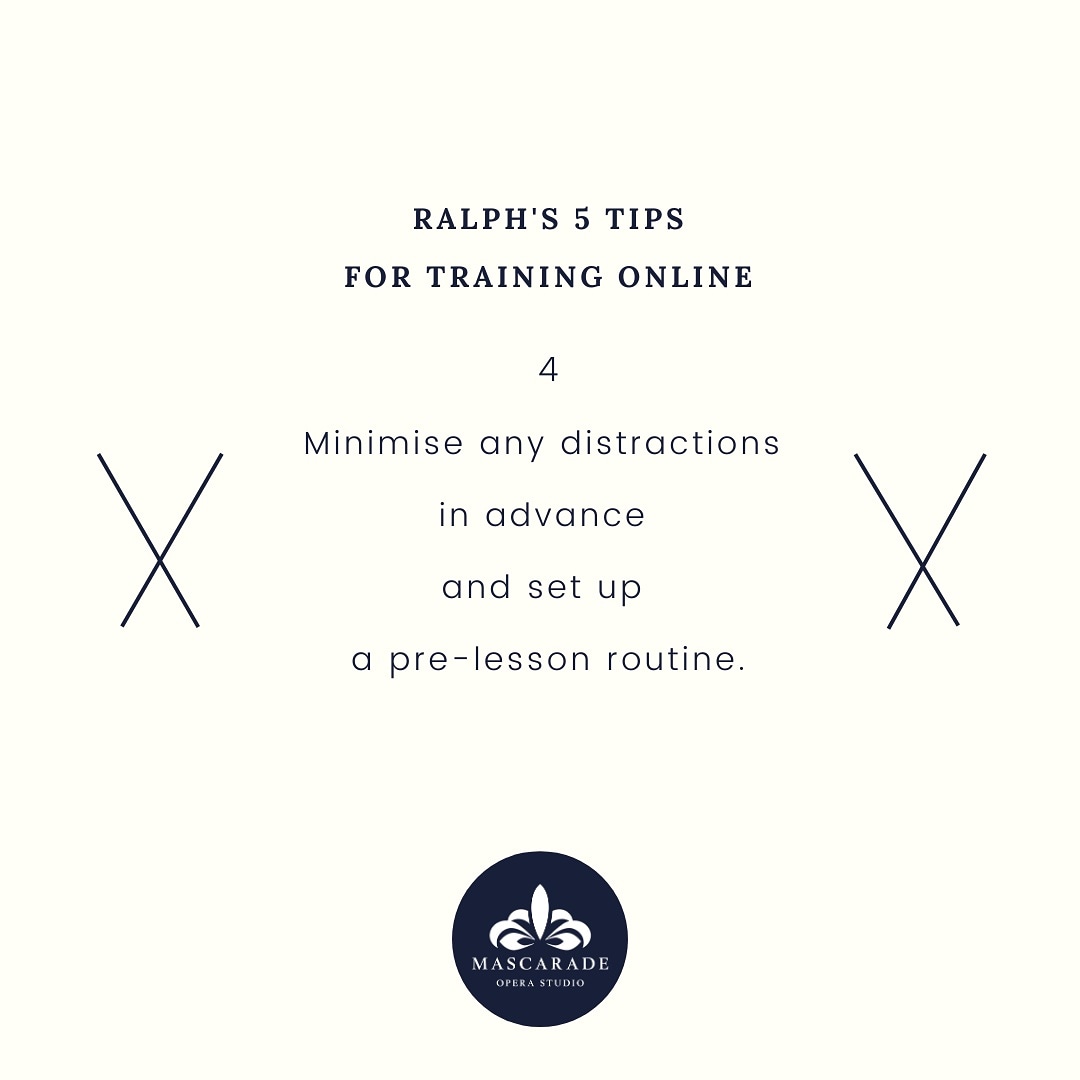 Ralph's 5 tips for online training:
N 4 Minimise any distractions in advance and set up a pre-lesson routine. Tell who lives with you about your lesson times. Set aside 10-15 minutes beforehand to get into the zone, go through your agenda do some stretch and centre #operatraining