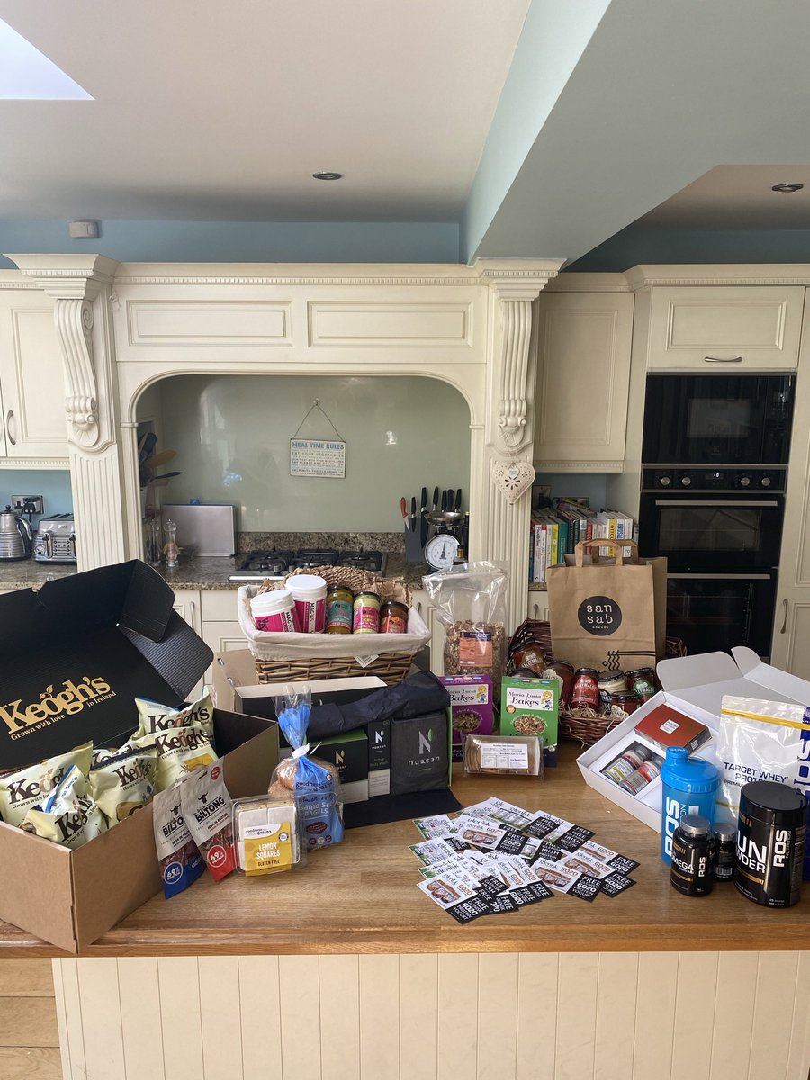 🚨 GIVEAWAY🚨

To celebrate NGH new logo we have created a MASSIVE IRISH GIVEAWAY on my Instagram! 👀

This giveaway is worth €600!
To win ALL of these products you must: 

1) Share this post to your stories 
2) Tag two friends in the comments 
3) Make sure you follow me!
🤩🤩🤩