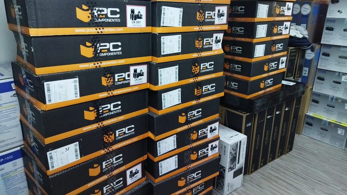 Hoy entregamos en Santiago de Chile todos los equipos informáticos solicitados por nuestros clientes. Gracias <a href="/pccomponentes/">PcComponentes</a> por todo!!! #Export #IT
