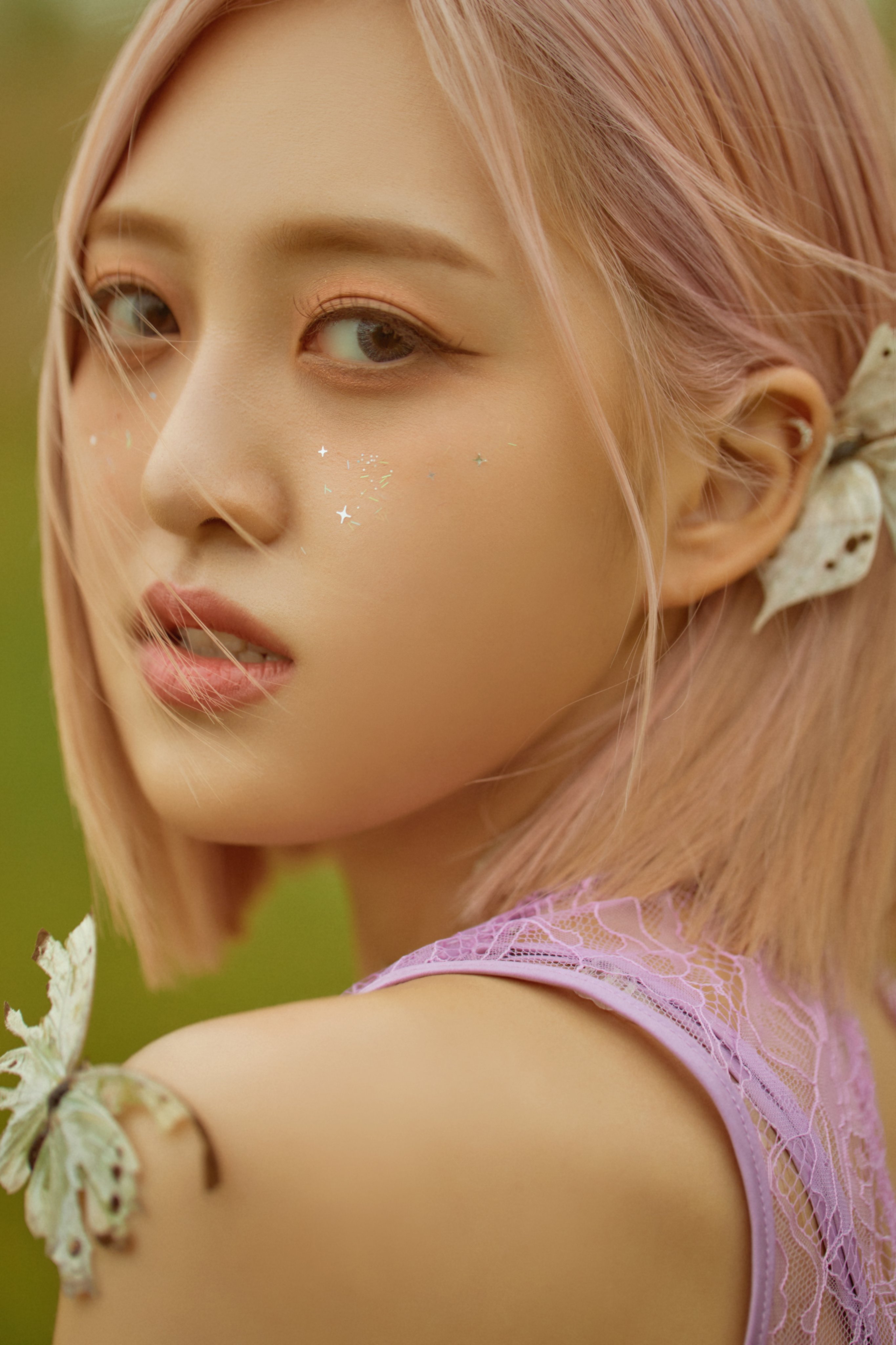 E0NdY_6VEA4fqYH?format=jpg&name=4096x4096