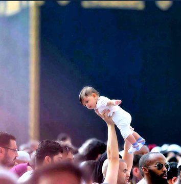 ㅤ ⠀

َ
عسى أن يؤتي ربُّ السماء كل فؤادٍ مُراده   💛
#١٧_رمضان_١٤٤٢ #رمضان_كريم
