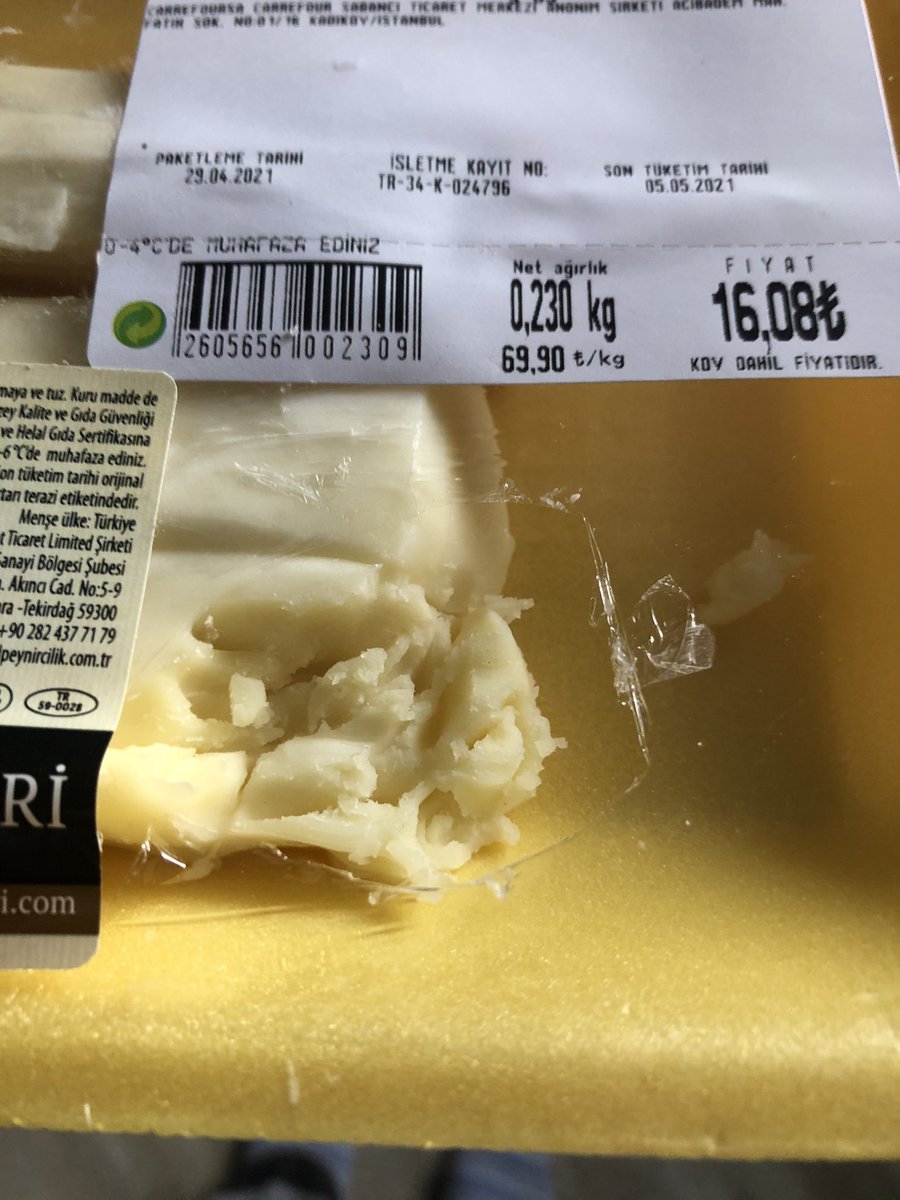 Ayrica peynir delinmis ve dislenmis! 8de paketlenen urin 11e kadar nerede bekliyor??? <a href="/CarrefourSA/">CarrefourSA</a>