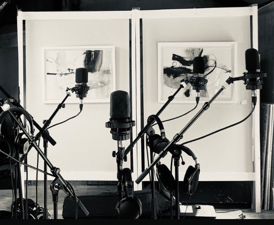 Coombestudios's tweet photo. A joy to host the hugely talented @verity_standen &amp; her most excellent collaborators @JenniferJohnUK @KateSmithMusic @DavidRidley1123 @jackdrewry @hophumberstone @ellie_showering in covid secure rehearsals this week &amp; here’s to @maykithappen who quite literally made it happen. https://t.co/RhHyOYDGMp